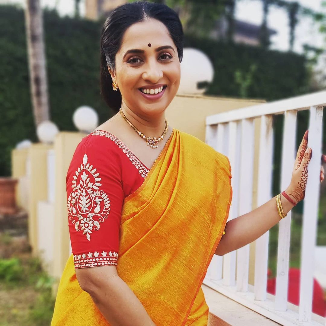 aai kuthe kay karte (7)