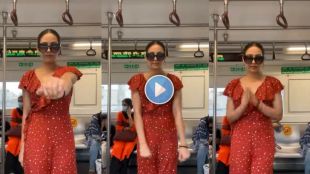 dance in Delhi metro