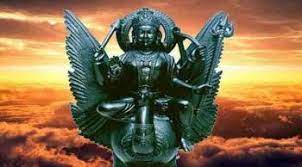 उपाय : ज्यांना आयुष्यात शनिदेवाची साडेसाती सुरु आहे त्यांनी शनिवारी शनिदेवाची पूजा करावी. या दिवशी शनि मंदिरात मोहरीचे तेल अर्पण करावे.
