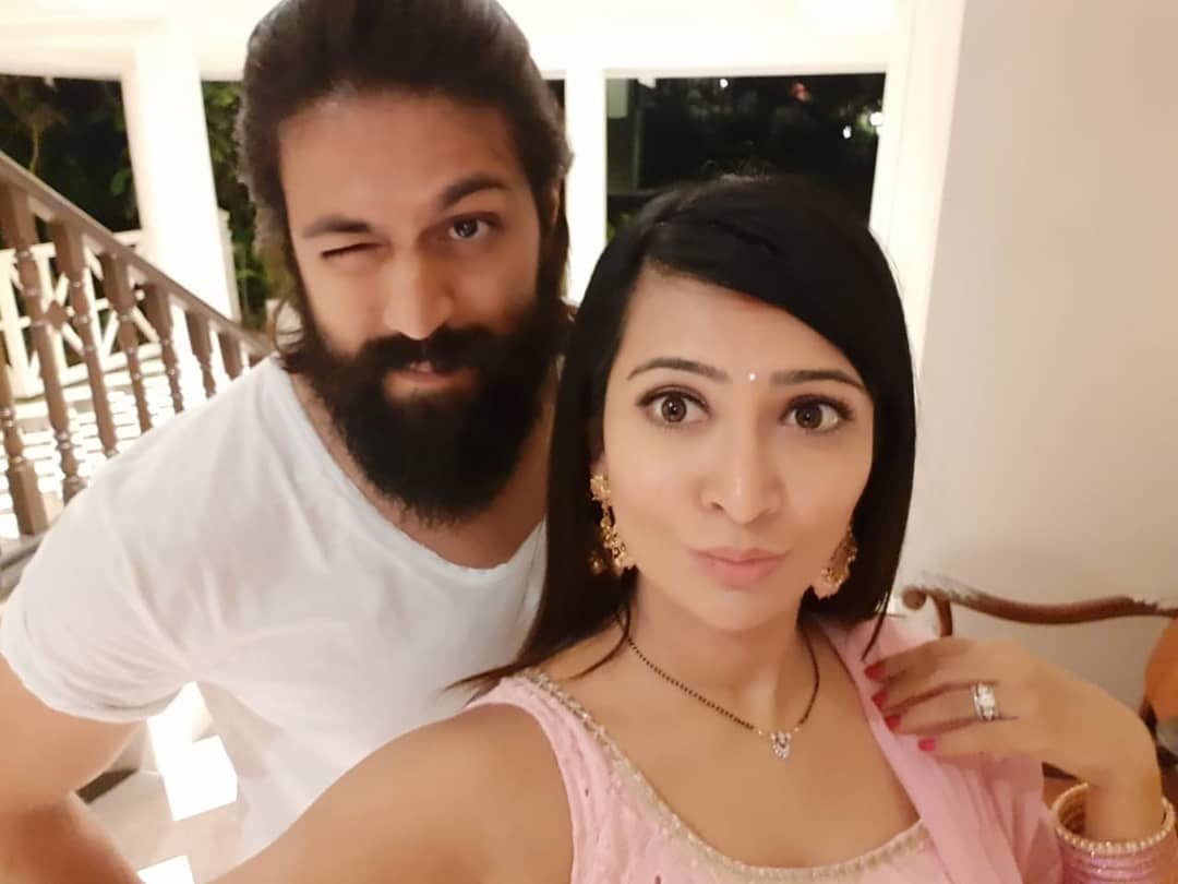 kgf 2 star yash and radhika love story (17)