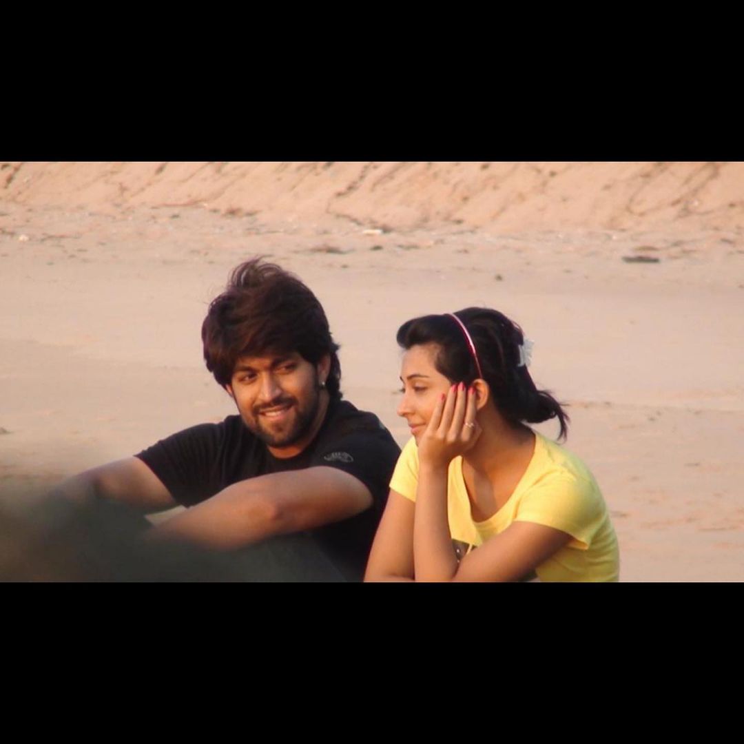 kgf 2 star yash and radhika love story (2)
