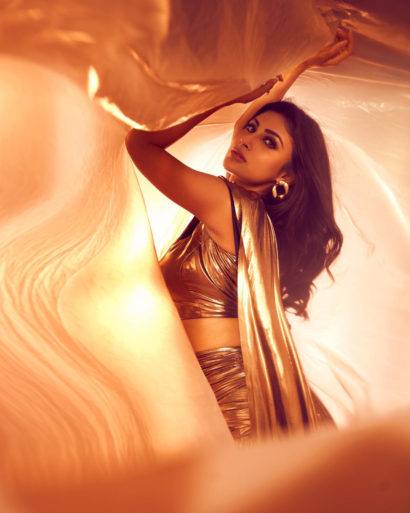 mouni roy (1)