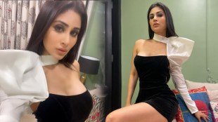 mouni roy hot look, mouni roy photoshoot,