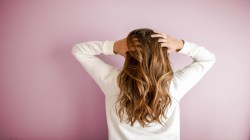 Hair Care tips : ‘या’ पद्धतीने घरच्या घरी बनवता येणार कंडिशनर; मिळतील अनेक फायदे