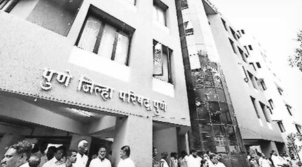 जिल्ह्यातील ११४ ग्रामपंचायतींसाठी स्वत:ची इमारत; सर्वाधिक भोर तालुक्यातील ३८ ग्रामसचिवालयांचा समावेश जिल्ह्यातील ११४ ग्रामपंचायतींसाठी स्वत:ची इमारत; सर्वाधिक भोर तालुक्यातील ३८ ग्रामसचिवालयांचा समावेश