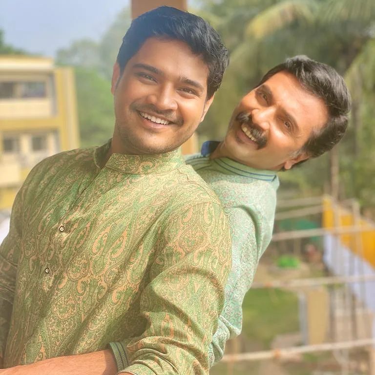 Aai Kuthe Kay Karte Viral Memes