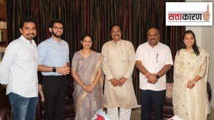 Adity Thackeray at Sunil Tatkares House