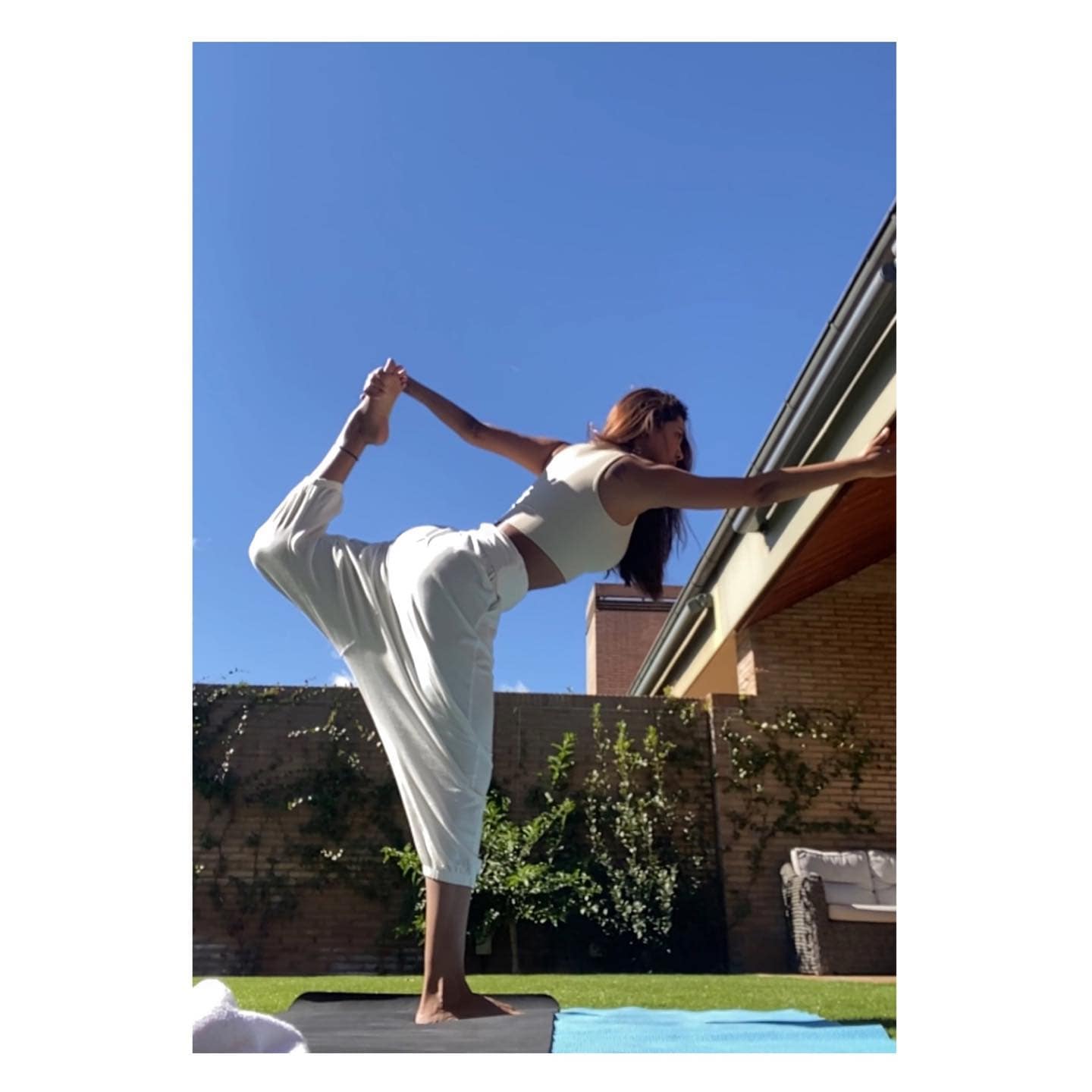 Ashram 3 fame esha gupta yoga poses