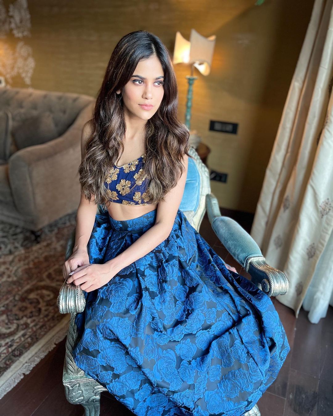 Ashram Fame actress Aaditi Pohankar (4)