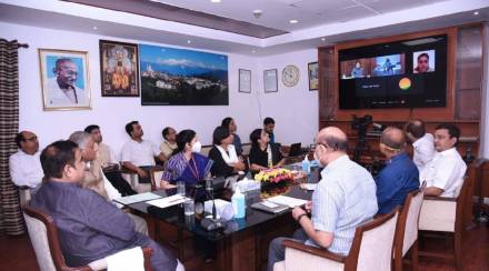 Gadkari meeting New Gadkari meeting New