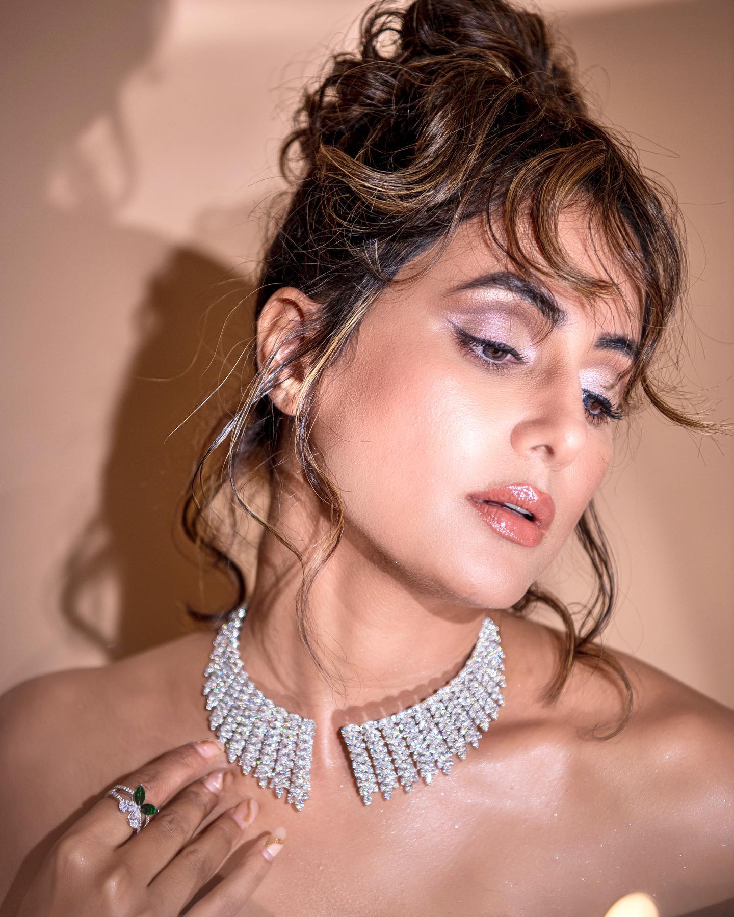 Hina Khan Photos