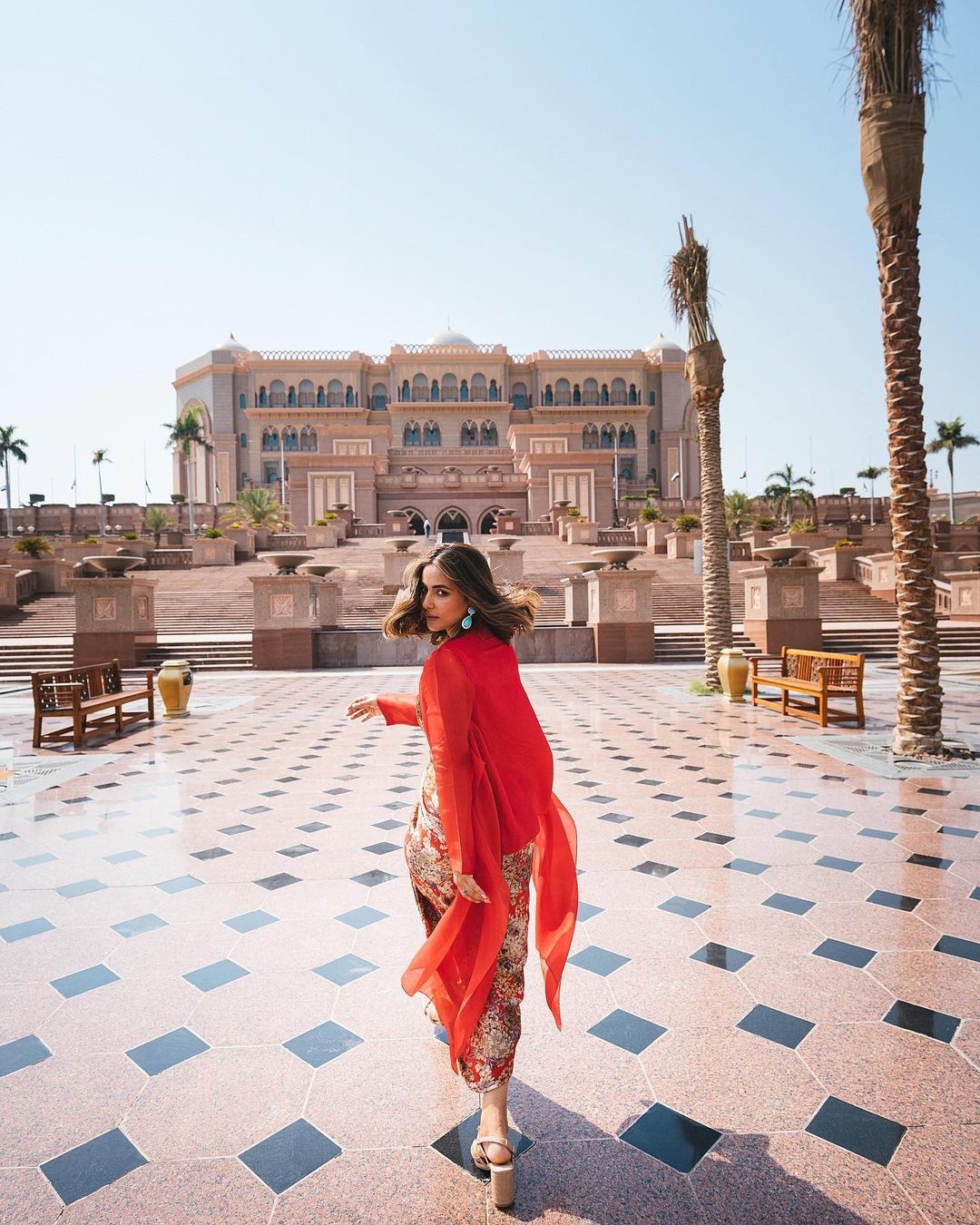 Hina Khan Emirates Palace Photos
