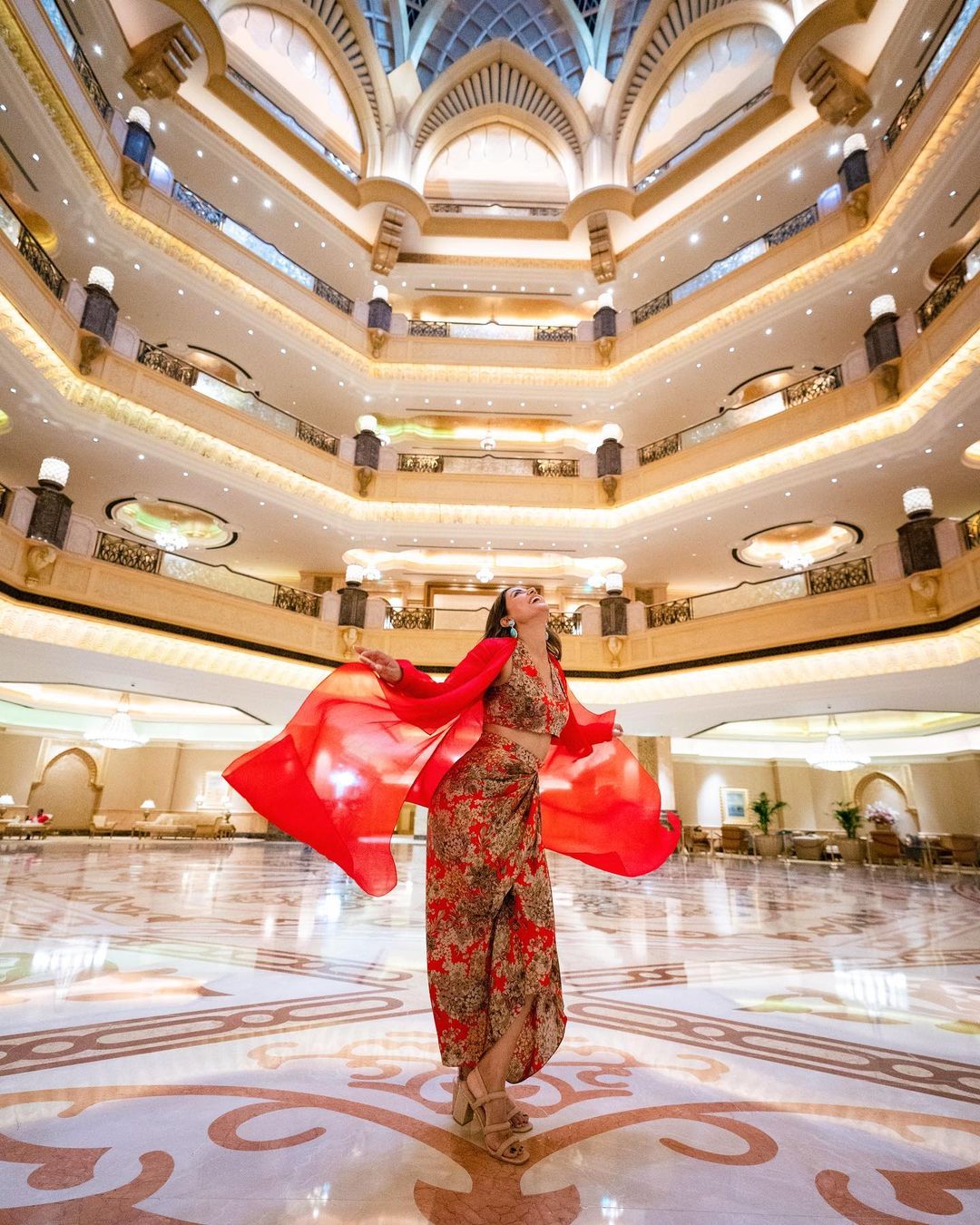 Hina Khan Emirates Palace Photos