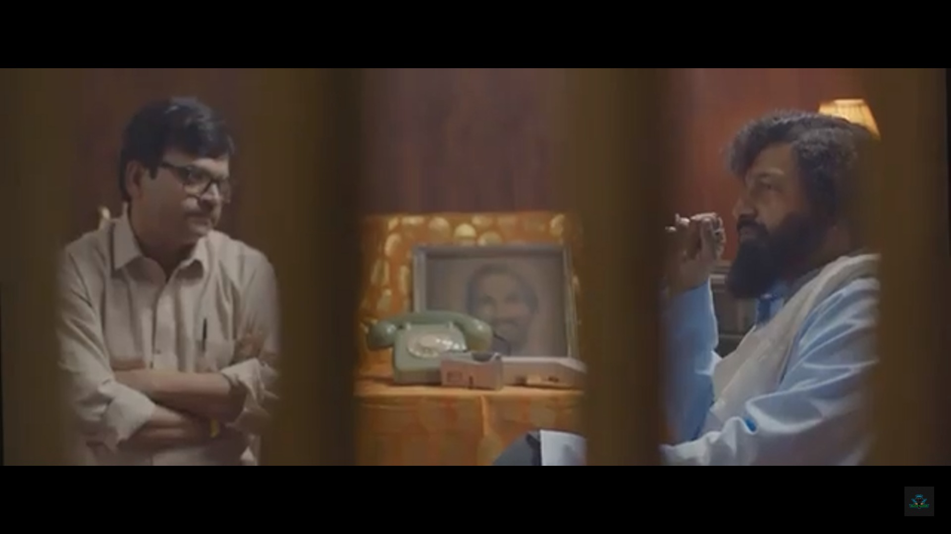 Mangesh Desai Birthday Special Dhramveer movie journalist is sanjay raut in real