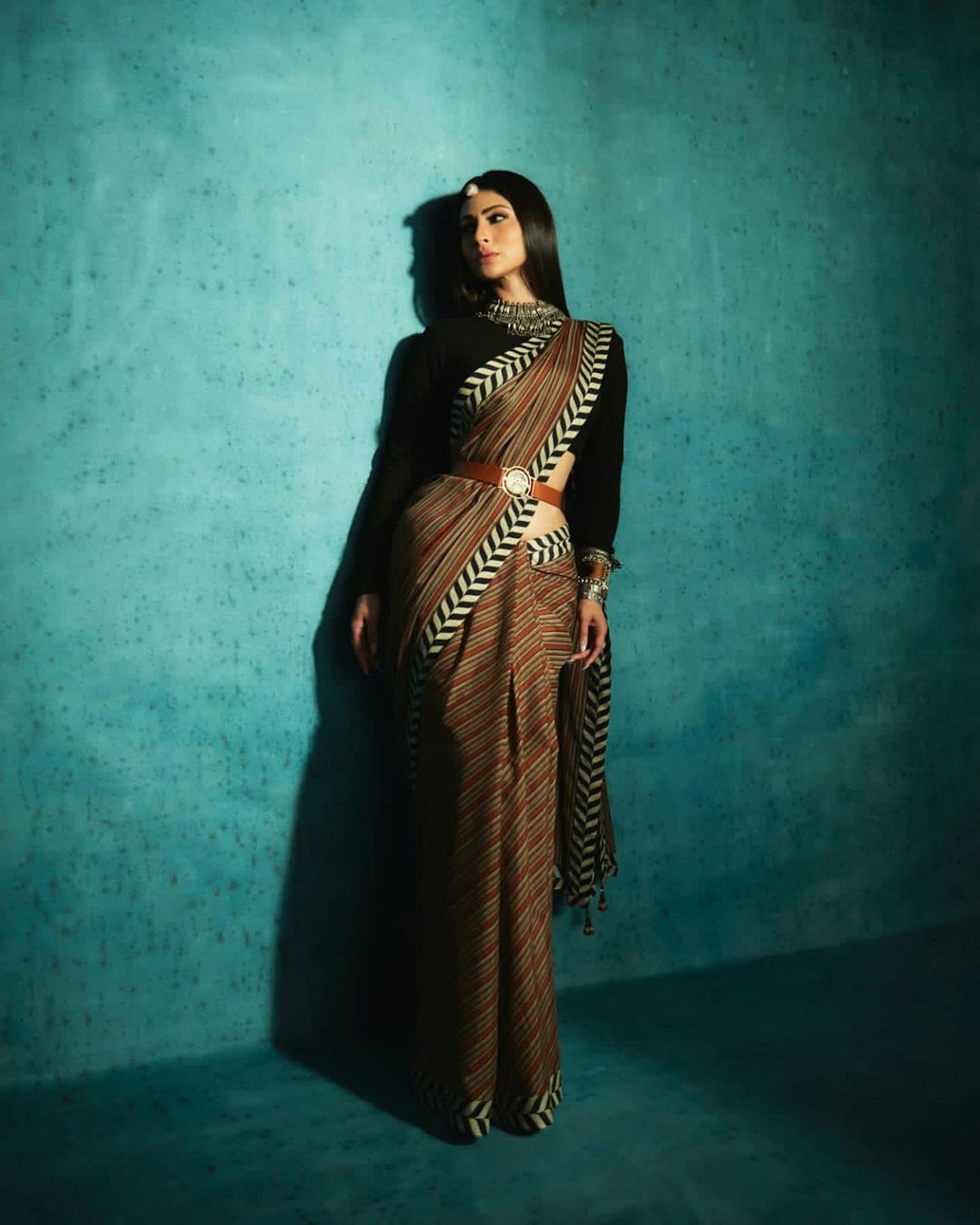 Mouni Roy (6)
