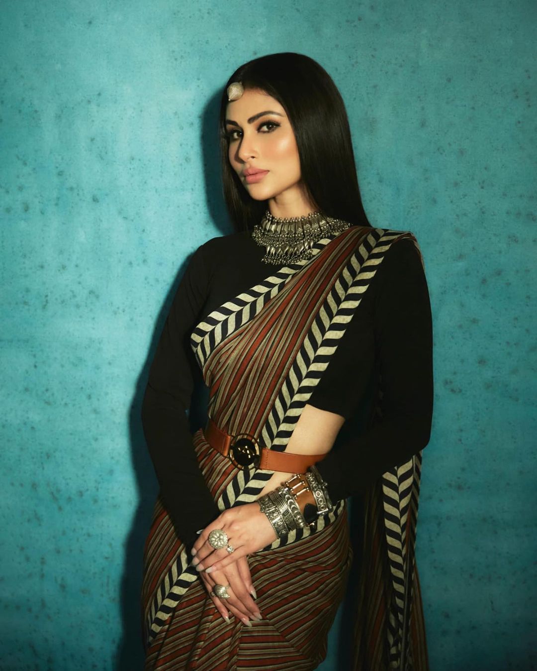Mouni Roy (8)