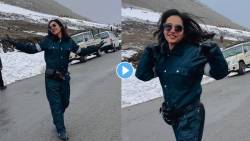 हिमाचलमधील रोहतांग पासवर ‘ये इश्क हाय’वर महिलेचा डान्स,पाहा VIRAL VIDEO