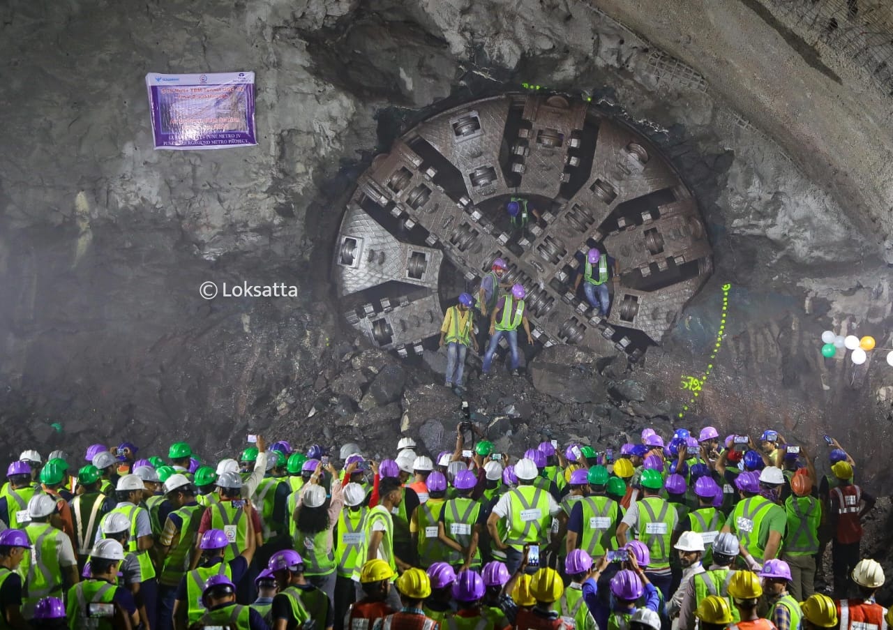 Pune Metro tunnel boring machine