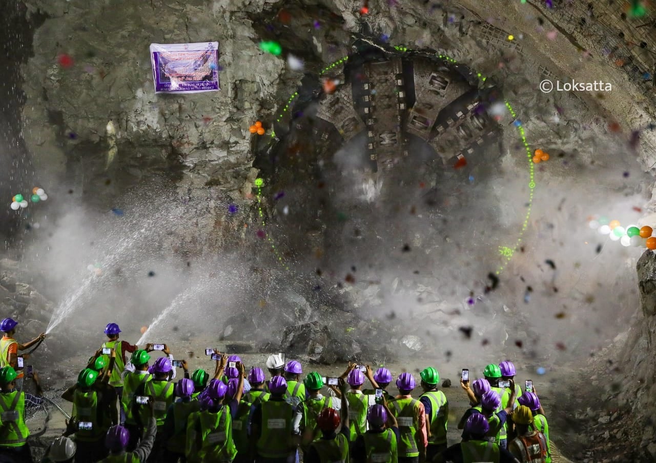 Pune Metro tunnel boring machine