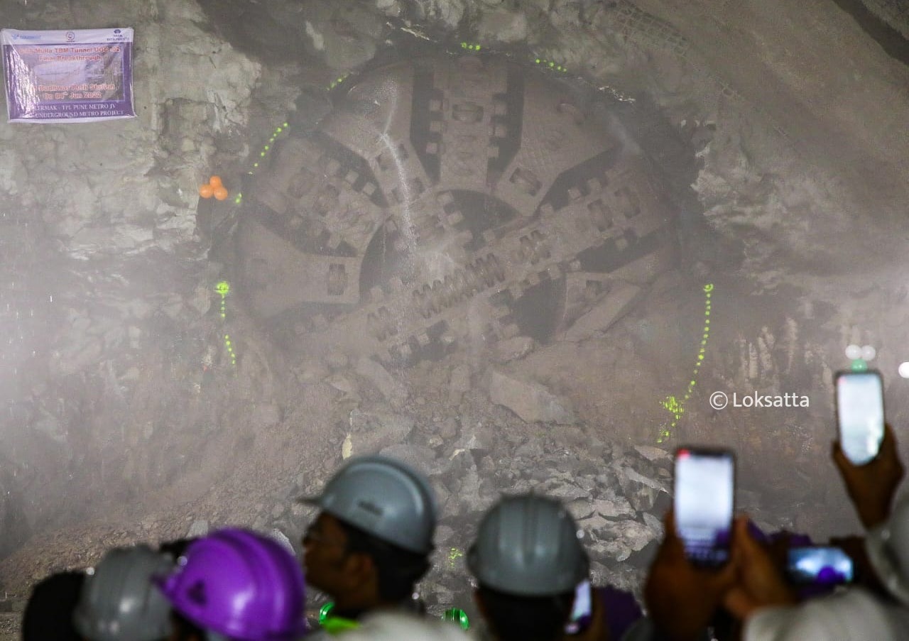 Pune Metro tunnel boring machine
