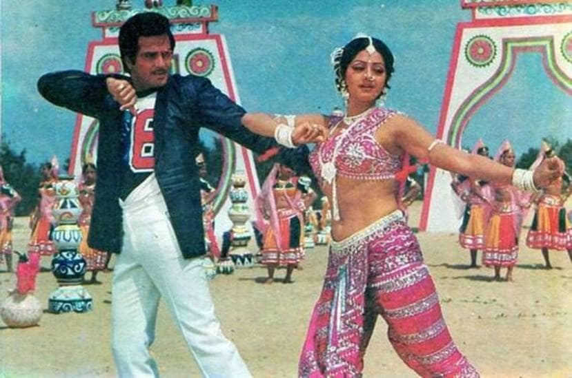 खरे तर हे संपूर्ण प्रकरण हिम्मतवाला चित्रपटाच्या शूटिंगदरम्यानचे आहे. या चित्रपटात श्रीदेवी मुख्य भूमिकेत होती, तर तिच्यासोबत अभिनेता जितेंद्र होता.