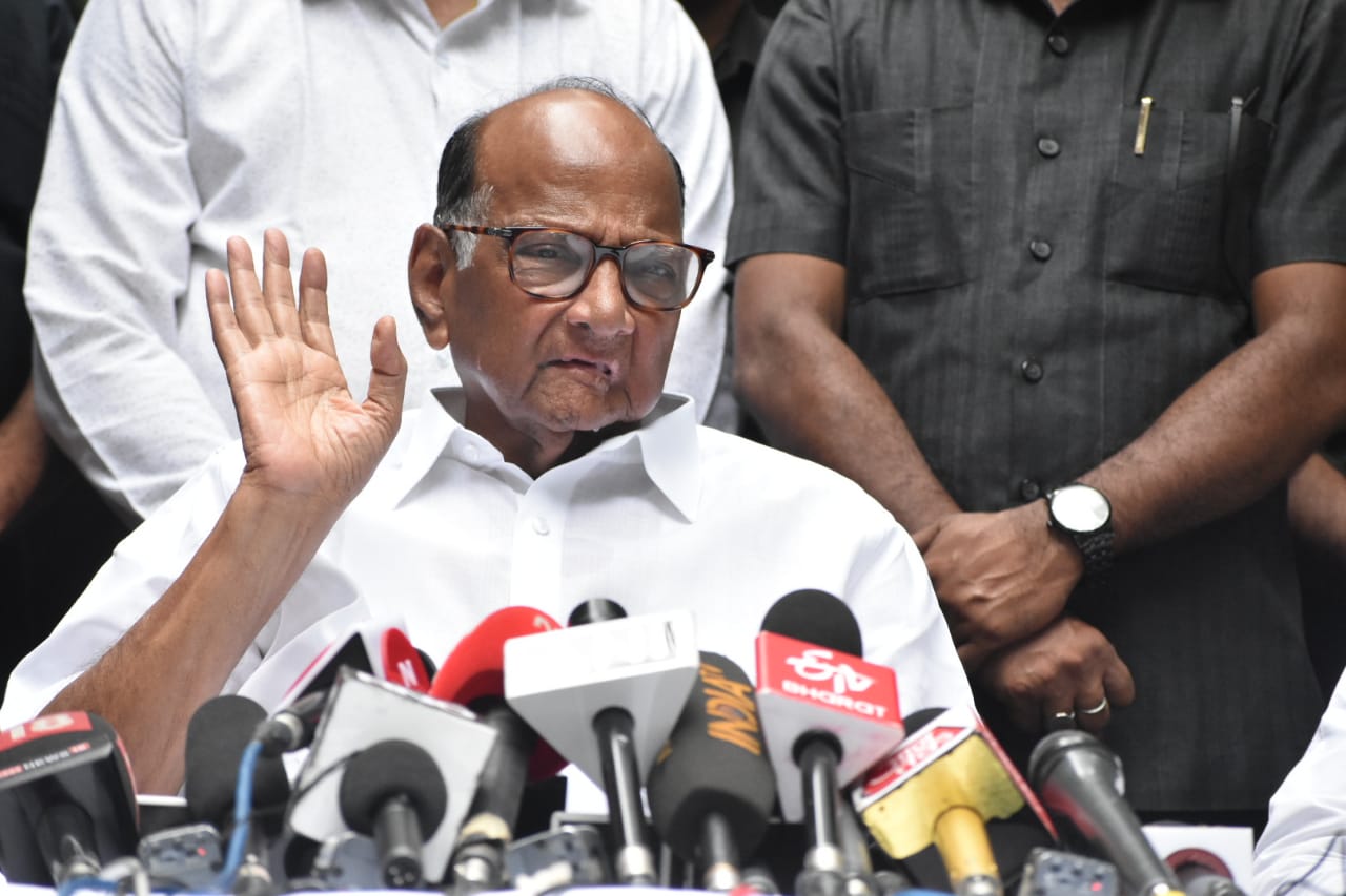 Sharad Pawar on Eknath Shinde going against Shivsena
