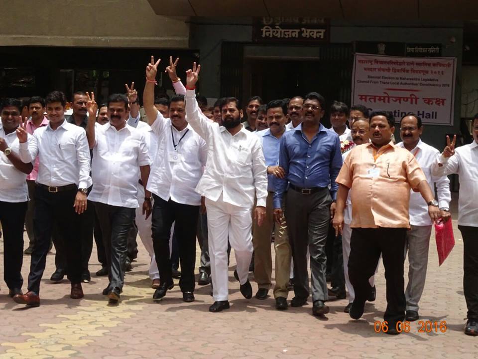 Maharashtra Political crisis eknath shinde rebel his son Shrikant Shinde career at the stake
