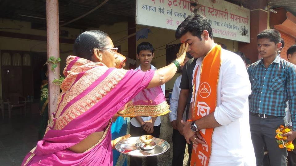 Maharashtra Political crisis eknath shinde rebel his son Shrikant Shinde career at the stake