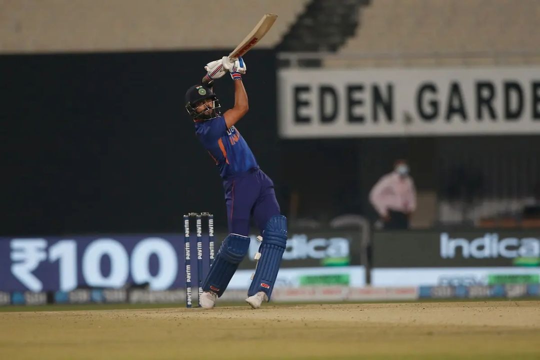 Virat Kohli 200 m instagram followers