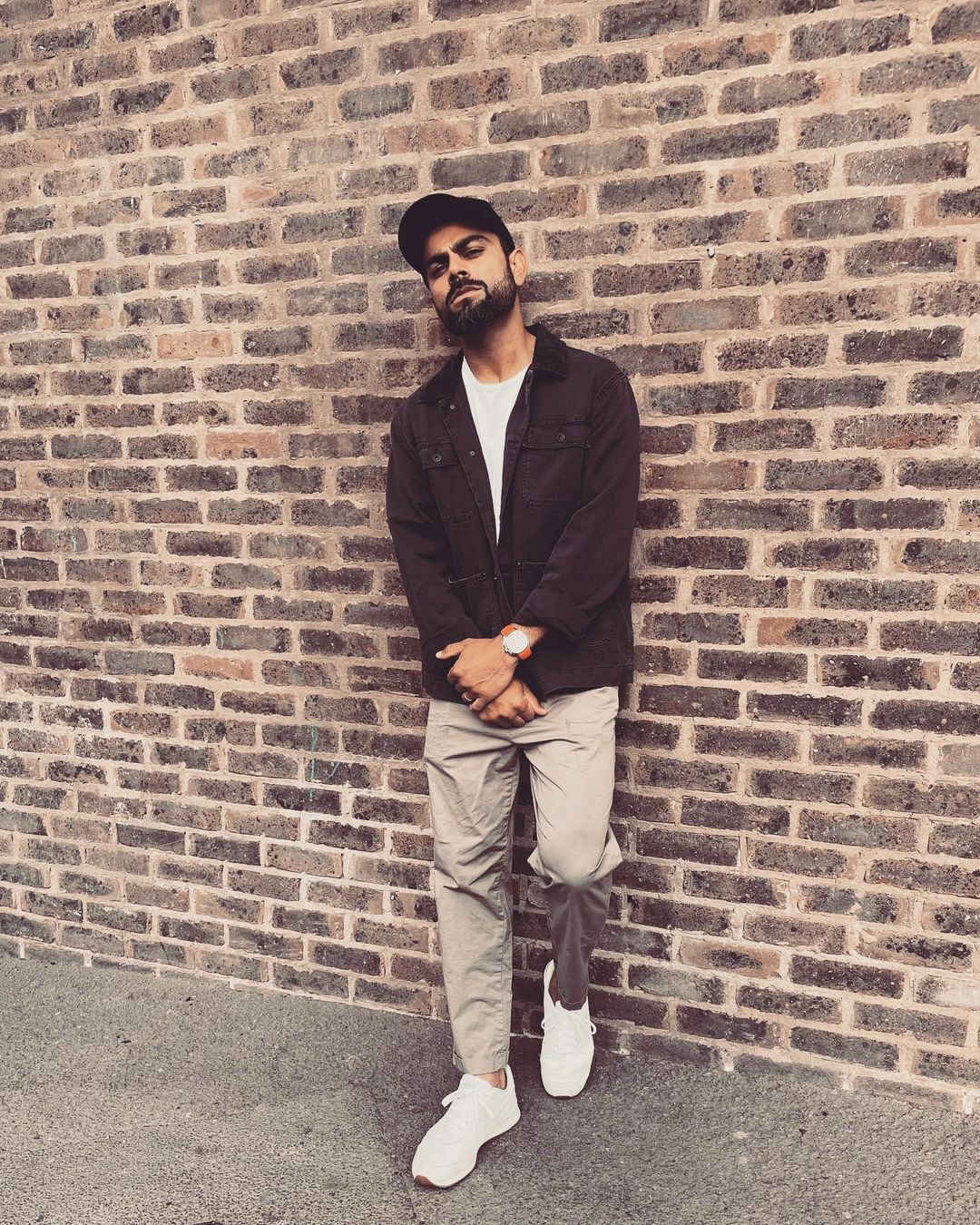 Virat Kohli 200 m instagram followers