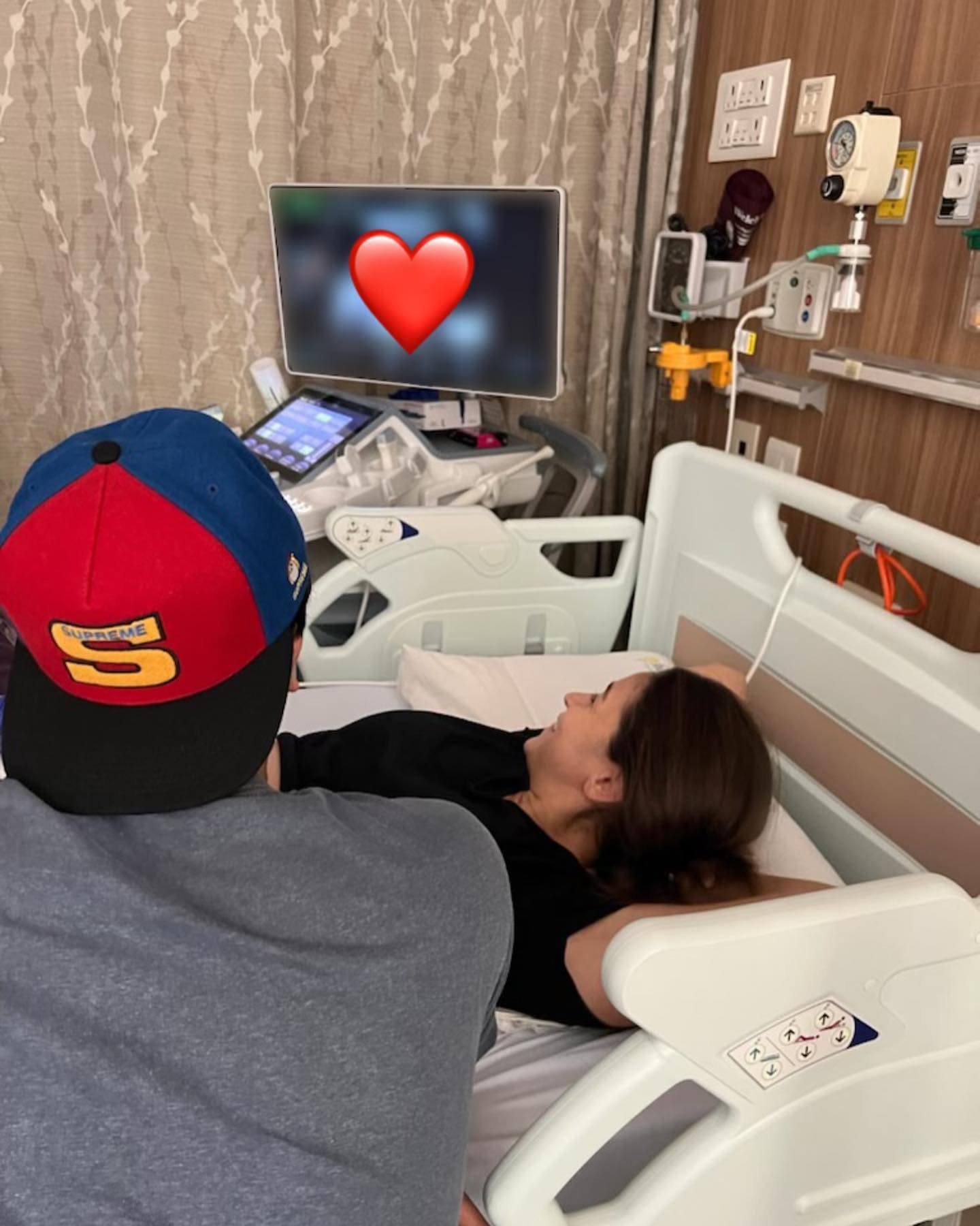 alia bhatt and ranbir kapoor announces pregnancy meme viral