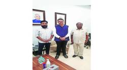 कोल्हापुरात भाजपला बळ; आमदार प्रकाश आवाडे यांच्या हाती कमळ