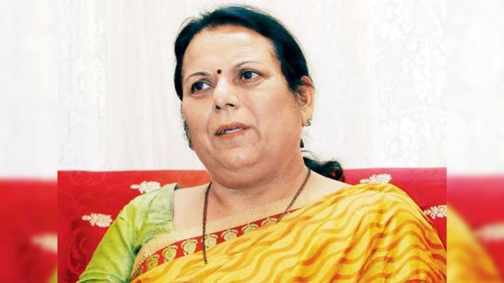 dr, neelam gorhe said dasra melawa is tradition on only shivsena thackrey and shivsena party