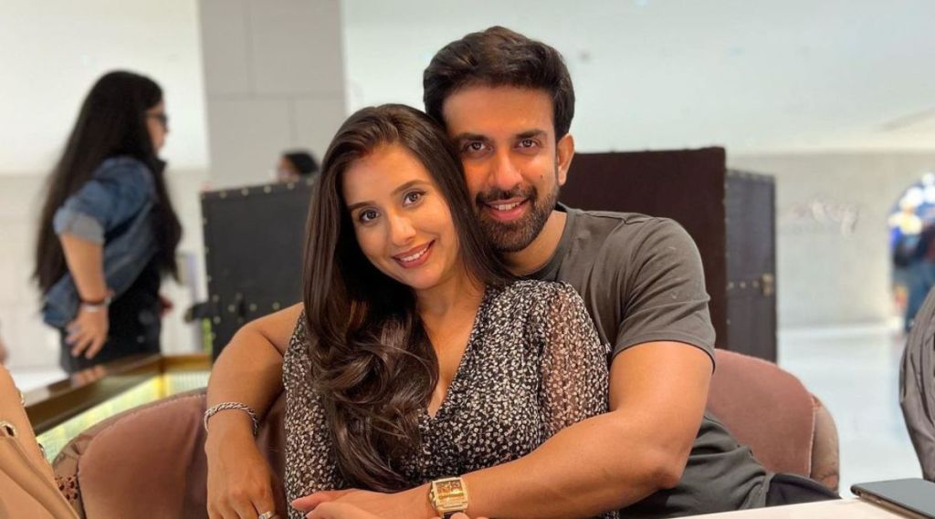 sushamita sen brother, rajiv sen, rajiv sen divorce, charu asopa, charu asopa instagram, charu asopa husband, सुष्मिता सेन, चारू असोपा, राजीव सेन, राजीव सेन चारू असोपा घटस्फोट, चारू असोपा इन्स्टाग्राम, चारू असोपा लग्न