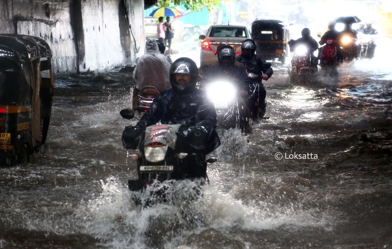 Mumbai Heavy Rainfall Waterlogged