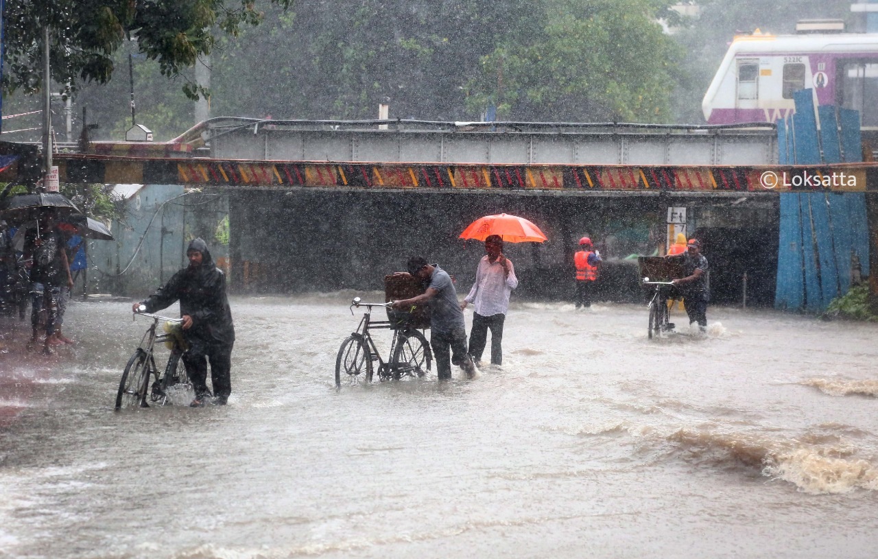 Mumbai Heavy Rainfall Waterlogged