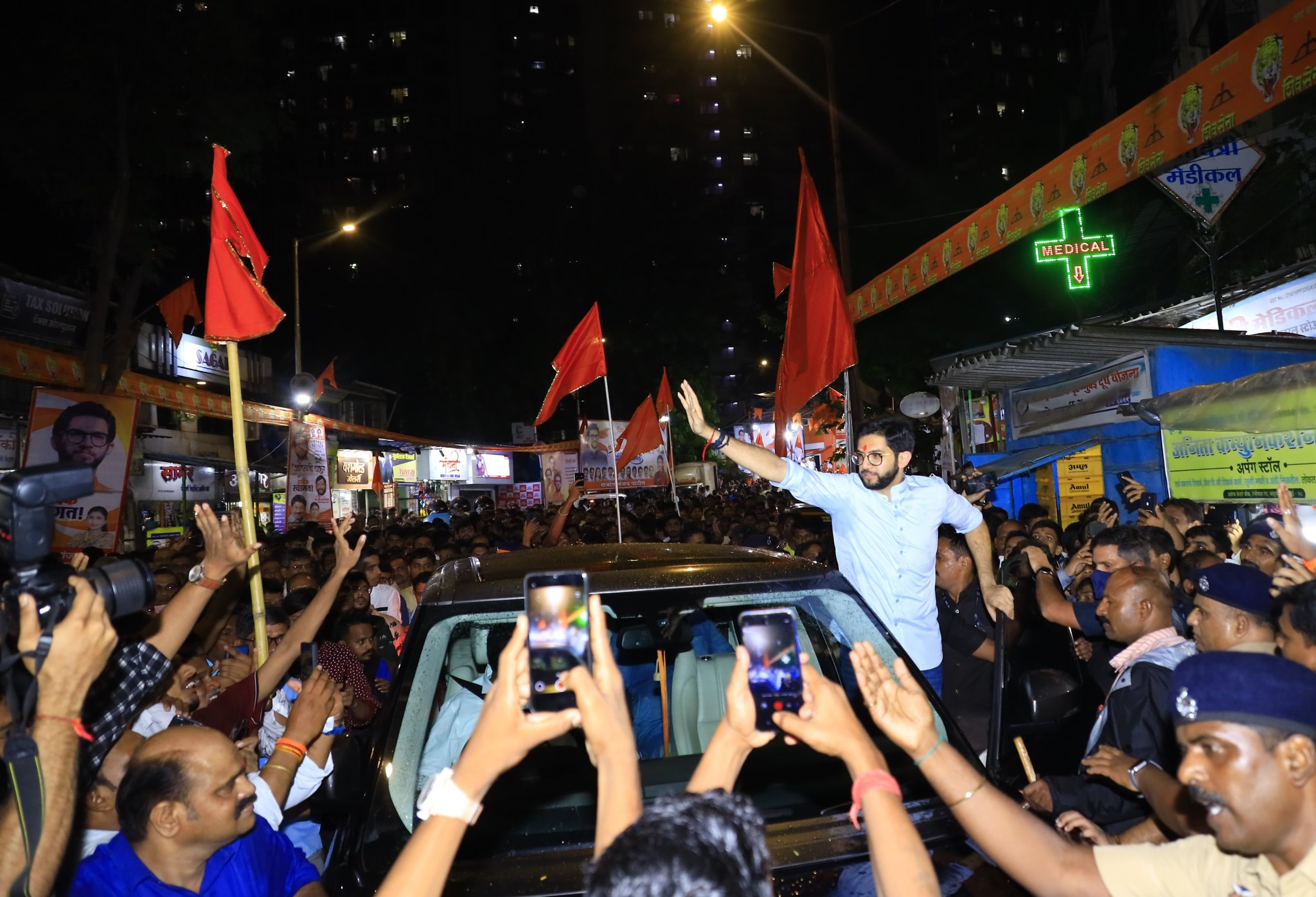 Shivsena Yuva Sena Aaditya Thackeray Nishtha Yatra