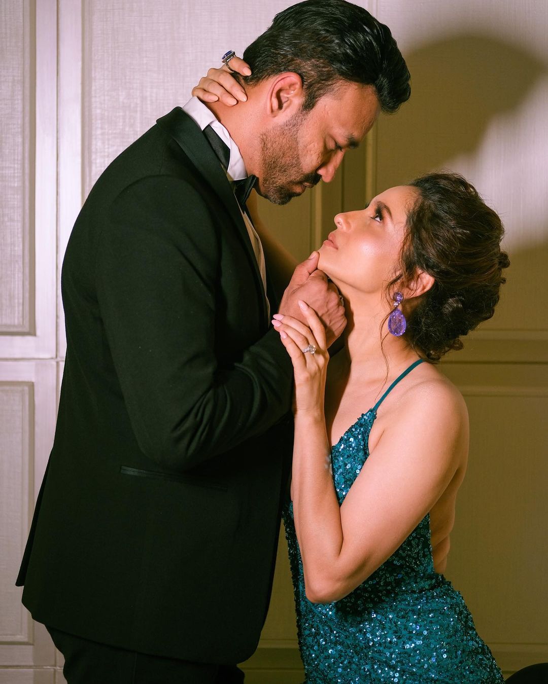 Ankita Lokhande with husband vicky jain romantic photos