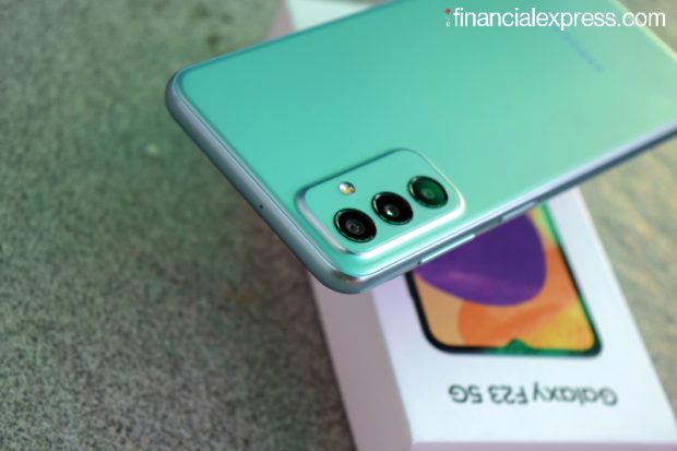 Samsung Galaxy F23 5G मध्ये ६.६ इंचाचा डिस्प्ले, Qualcomm Snapdragon 750G SoC, ५० मेगापिक्सेल ट्रिपल रिअर कॅमेरा सिस्टम, ५००० mAh बॅटरी, ६ GB पर्यंत RAM आणि १२८ GB स्टोरेज आणि बरेच काही आहे.