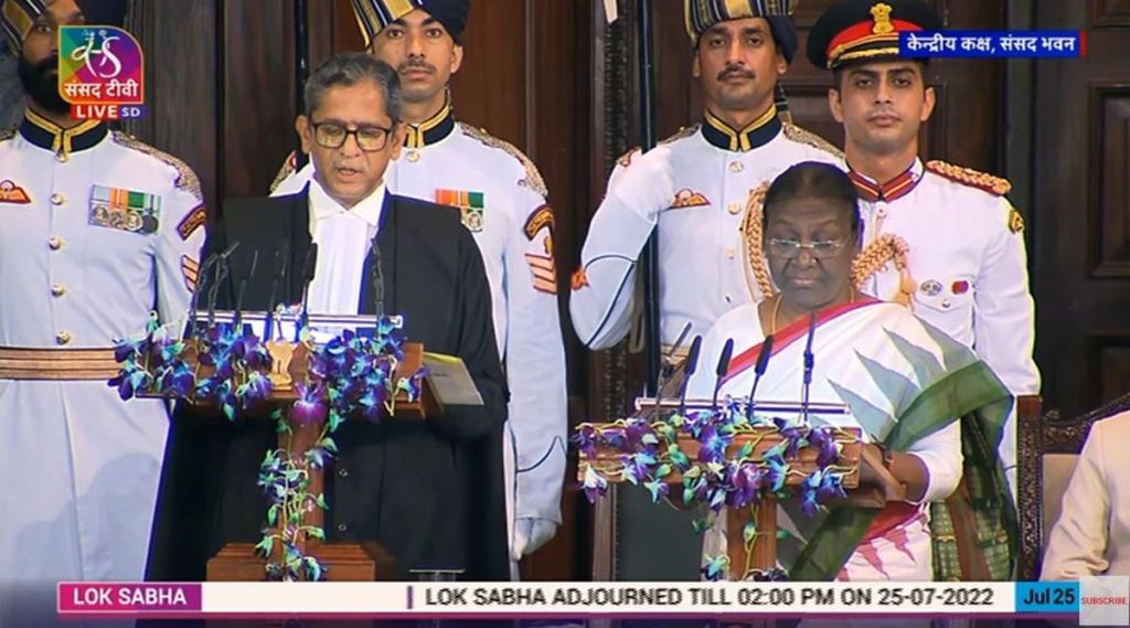 Presidential Oath Ceremony: देशाला मिळाल्या नव्या राष्ट्रपती, द्रौपदी मुर्मू यांनी घडवला इतिहास