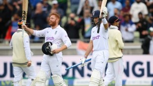Joe Root and Jonny Bairstow
