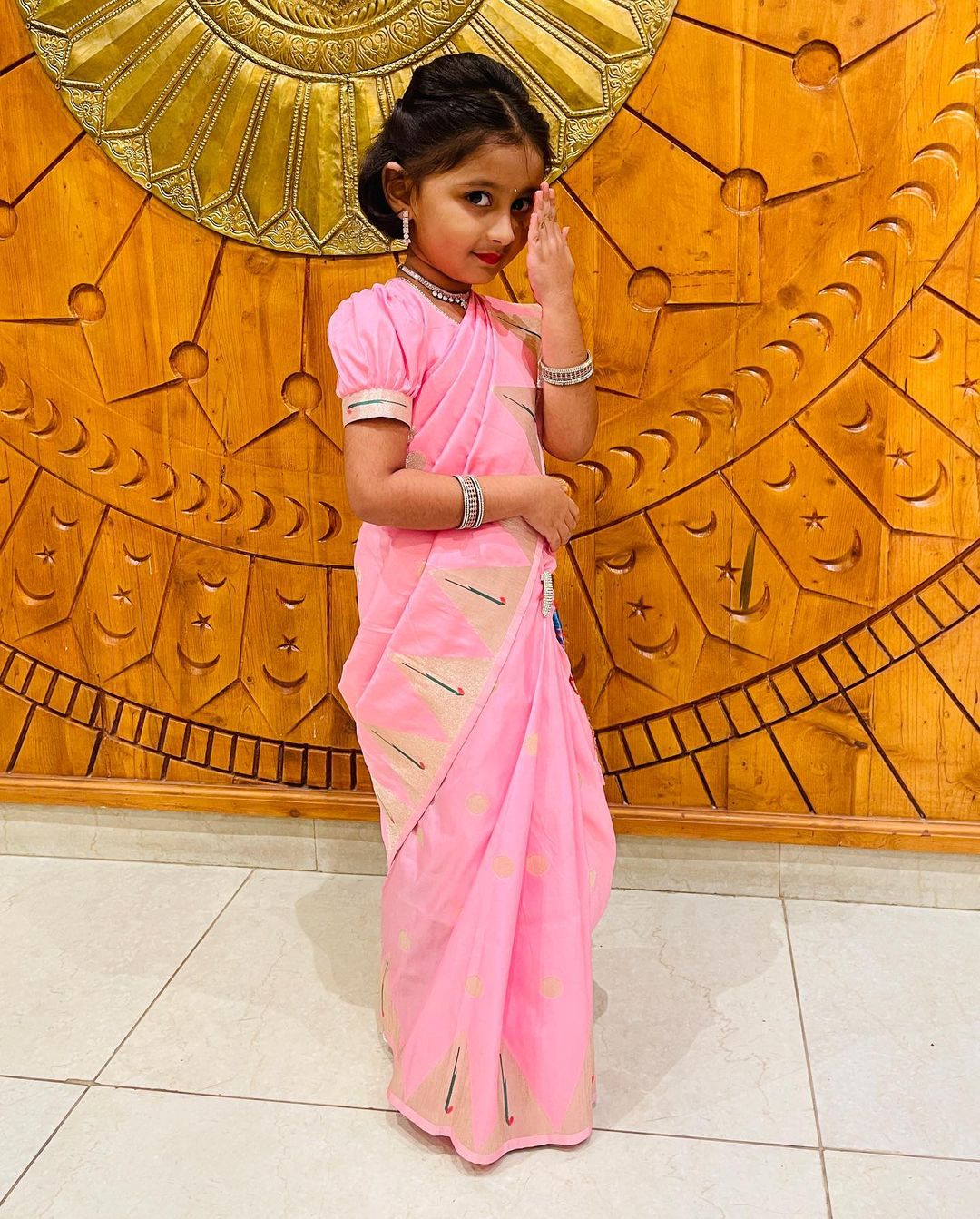 Mazhi Tuzhi Reshimgath Myra Vaikul Paithani Saree