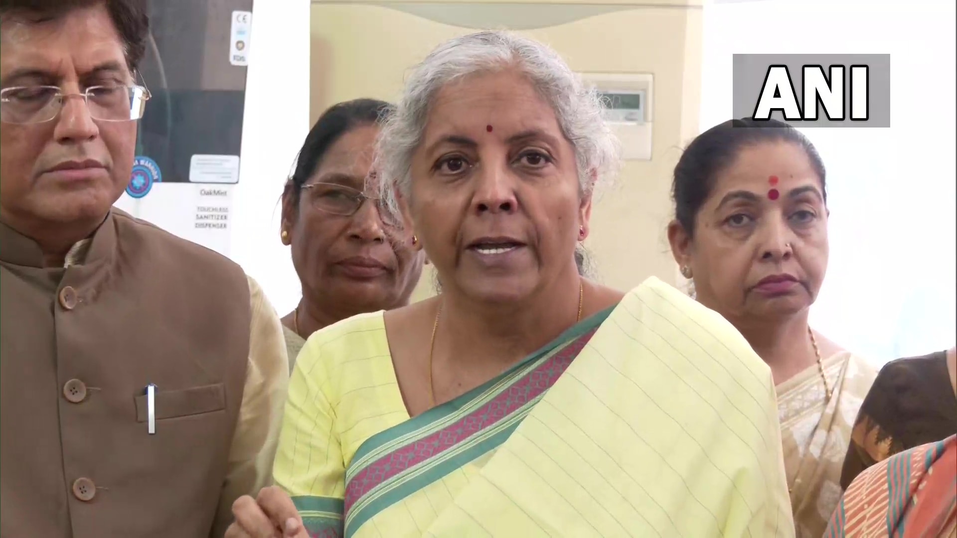 Massive Row Over Congress Leader Rashtrapatni Comment for Droupadi Murmu