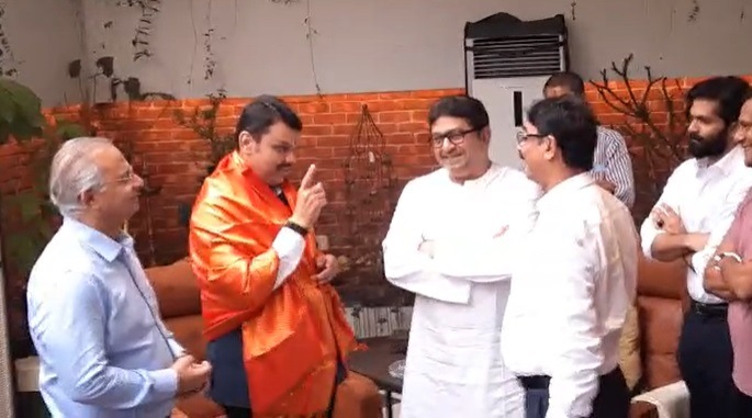 Raj Thackeray Devendra fadnavis