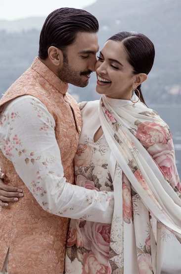 यात रणवीर सिंह (Ranveer Singh) आणि दीपिका पदुकोनचाही (Deepika Padukone) समावेश आहे. दोघांनीही २०१८ मध्ये लग्न केलंय. (Photo: Deepika Padukone Instagram)