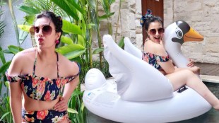 Sai lokur bikini bold look photo