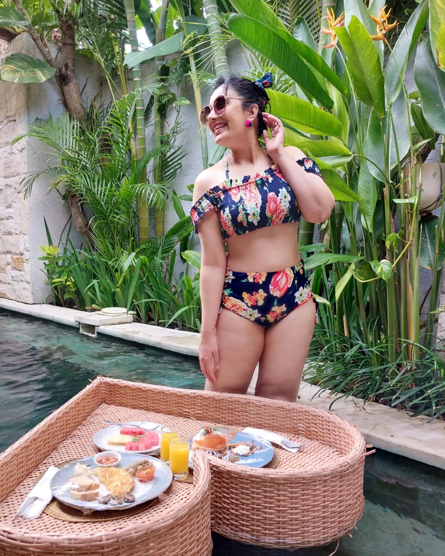 Sai lokur bikini bold look photo