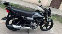 केवळ १८ हजारांमध्ये घरी घेऊन जा Hero HF Deluxe, जाणून घ्या कुठे आणि काय आहे ऑफर?