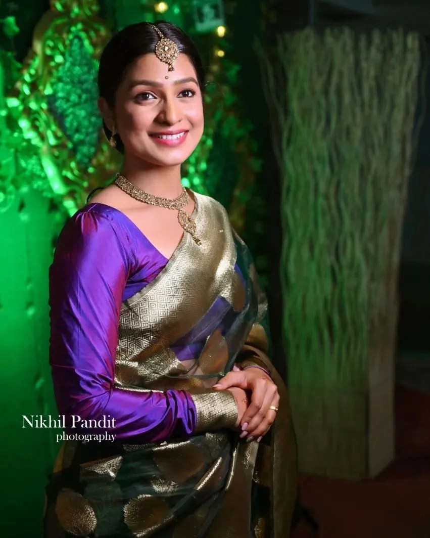 Tuzya mazya sansarala ani kay hav fame actress amruta pawar haladi ceremony photos 