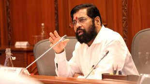 Uddhav Thackeray Eknath Shinde 12 MP